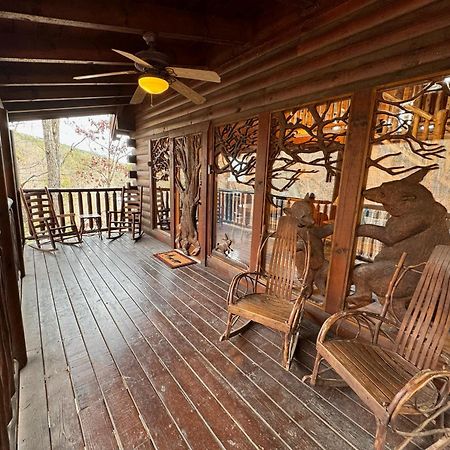 Smoky Paws - Exceptional Cabin, Stunning Mountain Views, Hot Tub, Tranquil, Gigabit Internet, Free L2 Ev Pigeon Forge Exterior foto